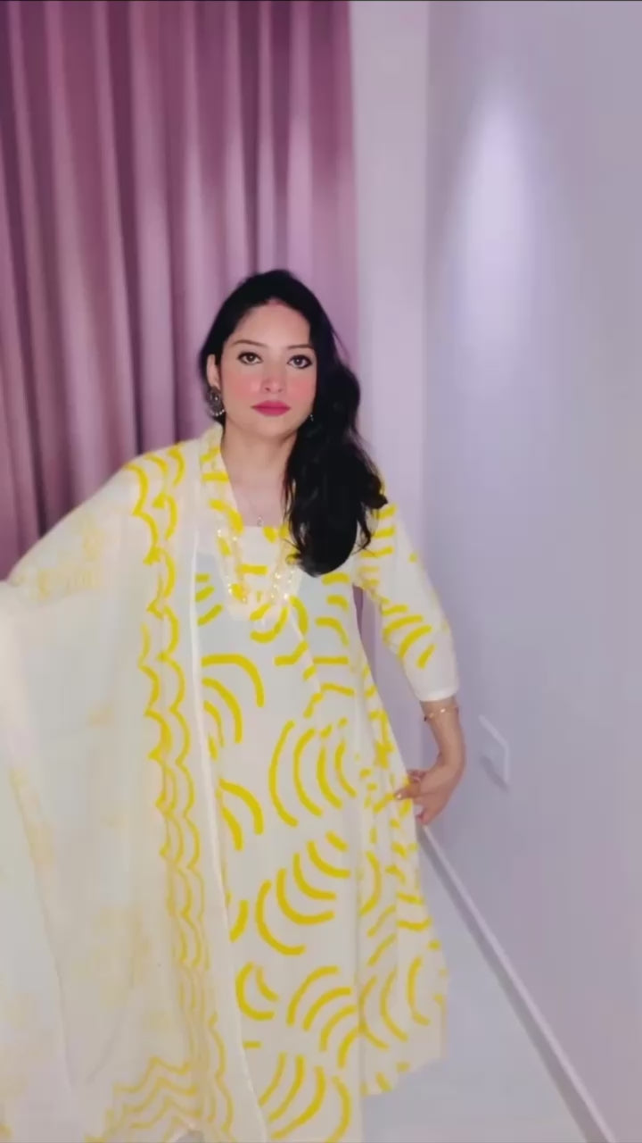 A-Line Yellow Kurta Set with Mul Cotton Dupatta | Breezy Everyday Wear